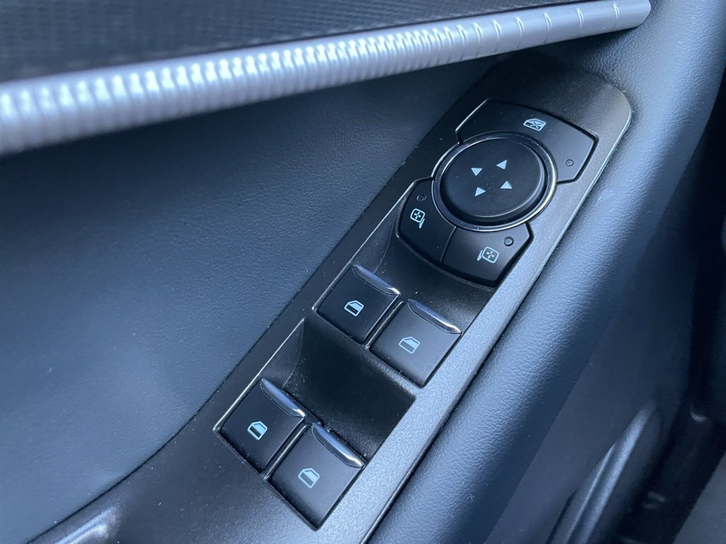 Used 2025 Ford Explorer ST-Line image 27