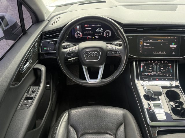Used 2020 Audi Q7 3.0T Prestige w/ Prestige Package AWD/4WD image 16