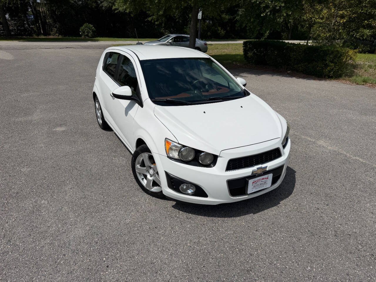 Used 2015 Chevrolet Sonic LTZ FWD image 39