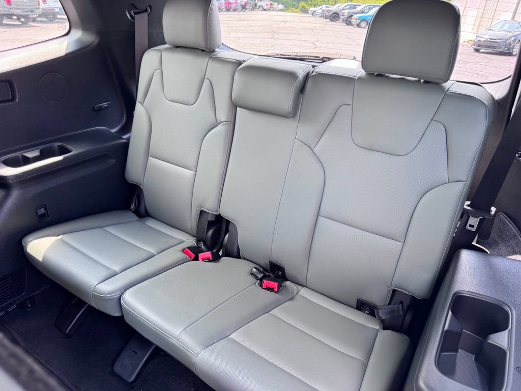Used 2024 Kia Telluride EX X-Line AWD/4WD image 34
