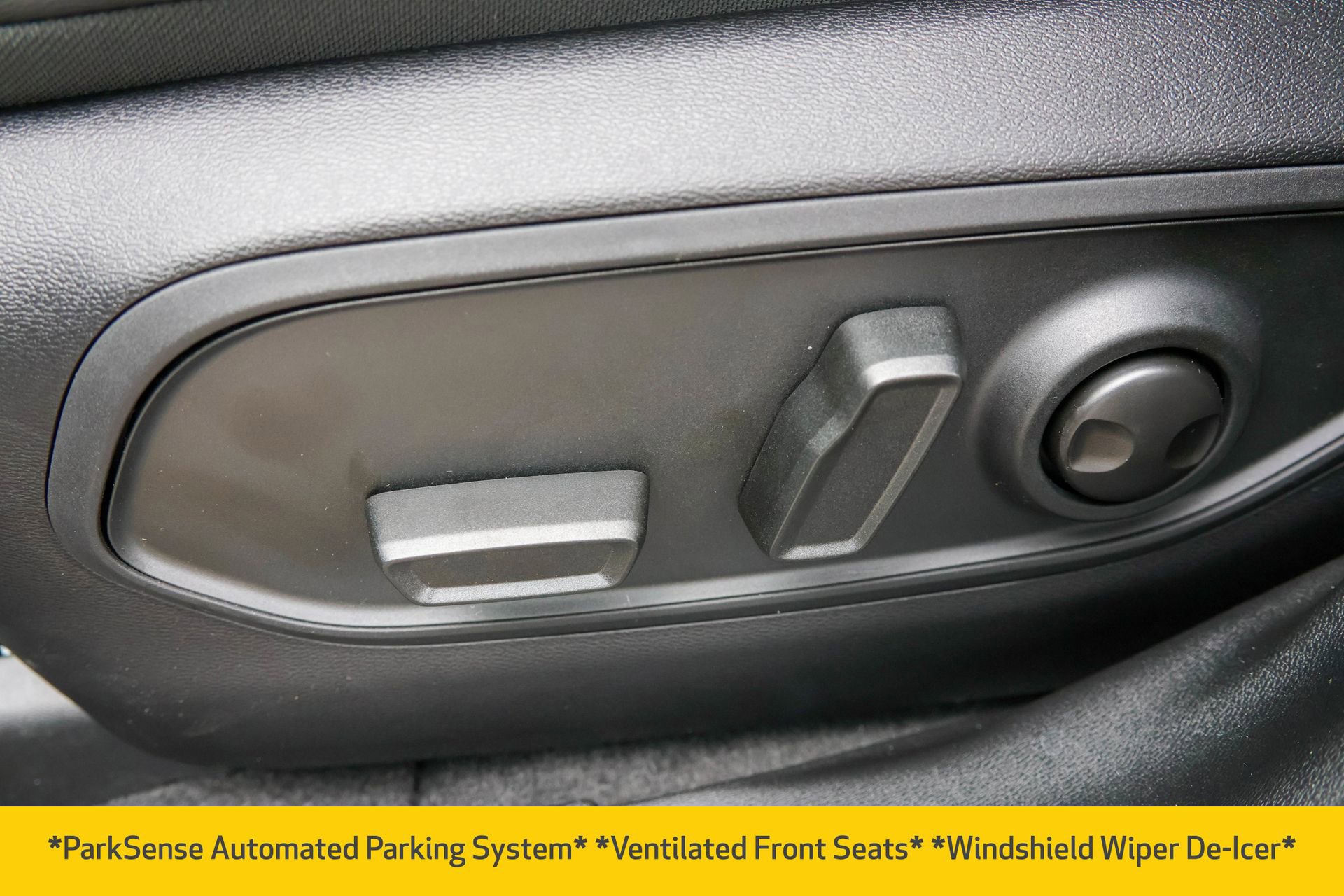 New 2026 Jeep Cherokee Overland w/ Advanced Pro Tech Group image 6