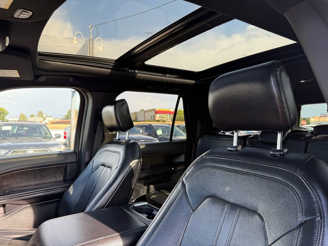 Used 2019 Ford Expedition Max Limited image 23