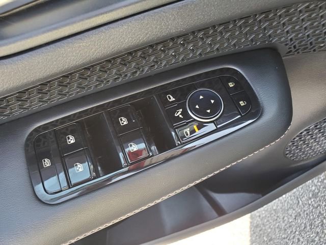 Certified 2023 Nissan Ariya AWD image 17