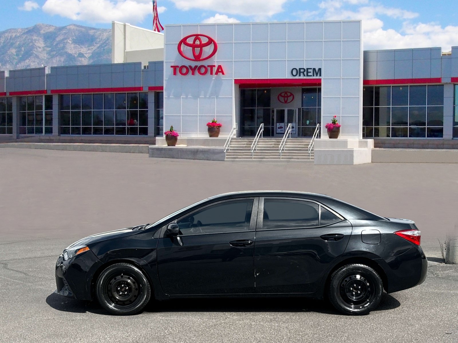 Used 2016 Toyota Corolla LE FWD image 6