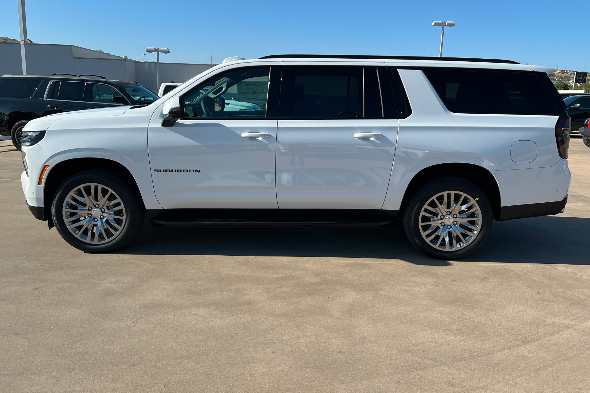 New 2026 Chevrolet Suburban RST w/ Comfort Package AWD/4WD image 2