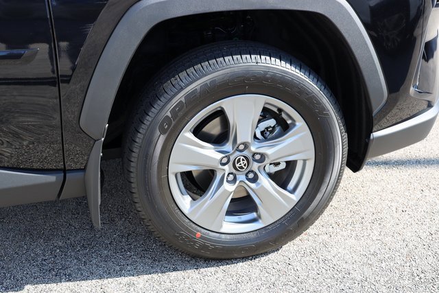 New 2025 Toyota RAV4 XLE image 9