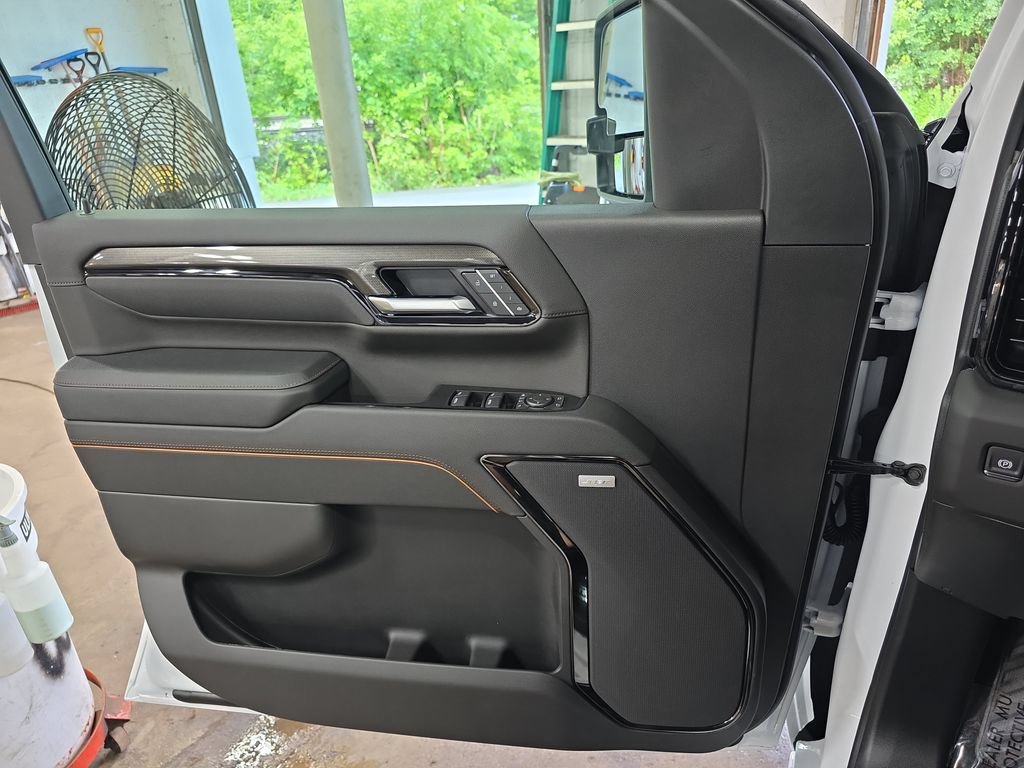 New 2026 GMC Sierra 3500 AT4 w/ Technology Package AWD/4WD image 28