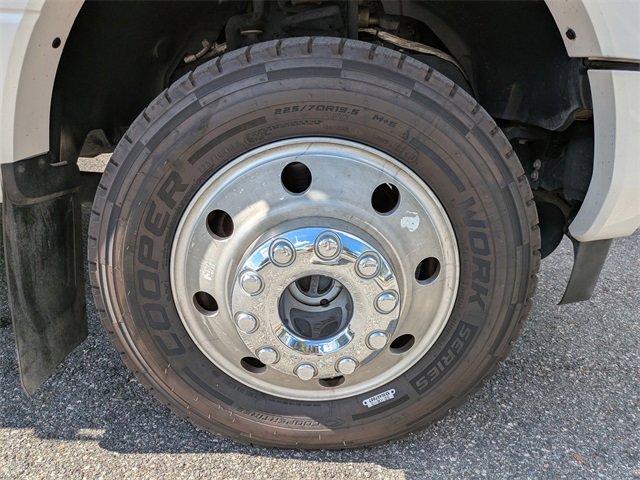 Certified 2019 Ford F450 Platinum w/ Platinum Ultimate Package image 11