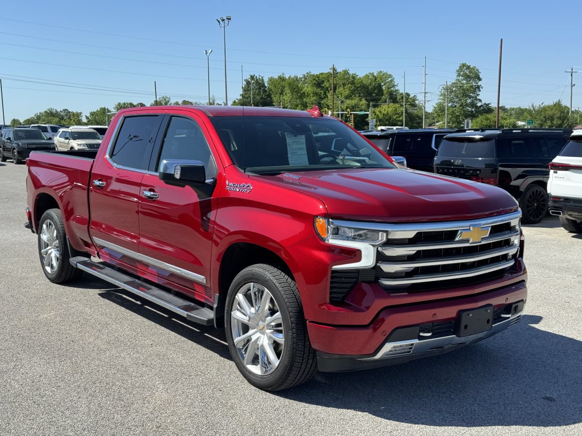 Used 2026 Chevrolet Silverado 1500 High Country w/ Technology Package AWD/4WD image 1