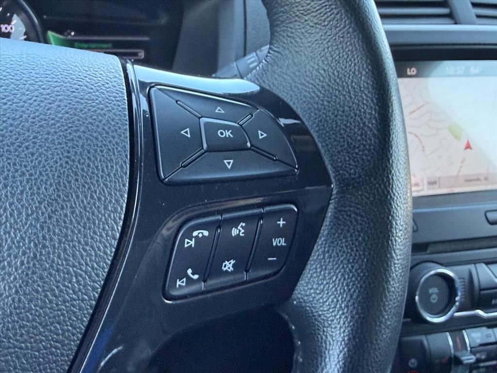 Used 2017 Ford Explorer XLT image 20