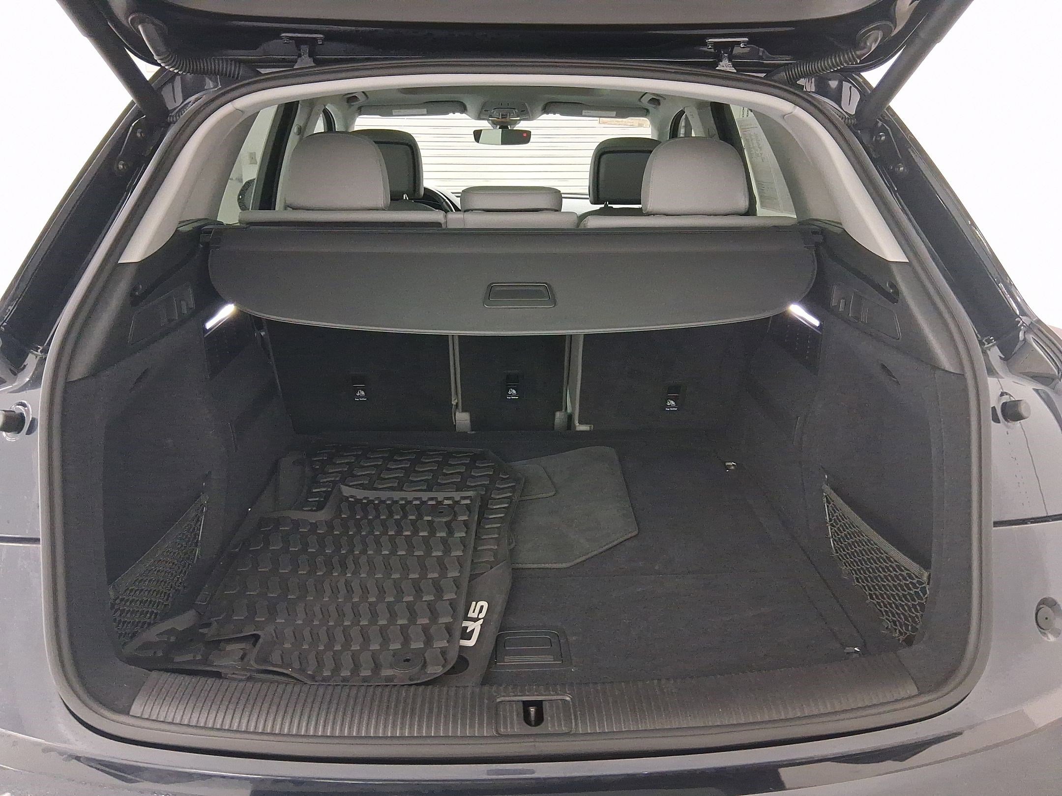 Used 2018 Audi Q5 Premium Plus w/ Premium Plus Package image 31