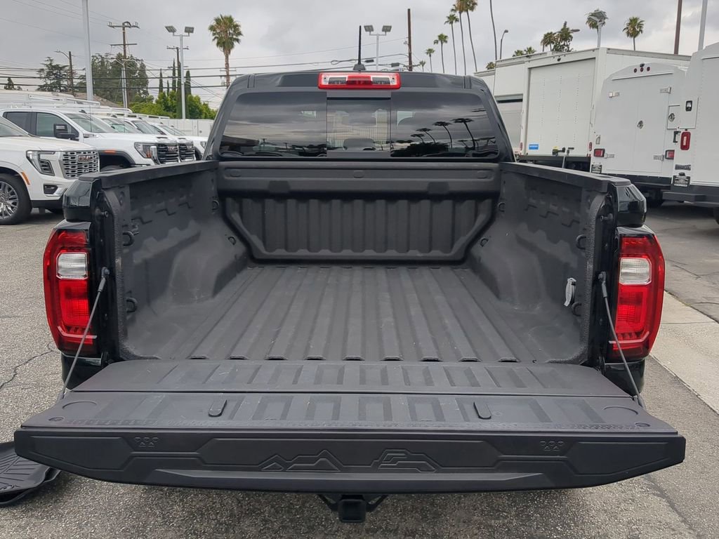Used 2023 GMC Canyon AT4 w/ AT4 Premium Package image 29