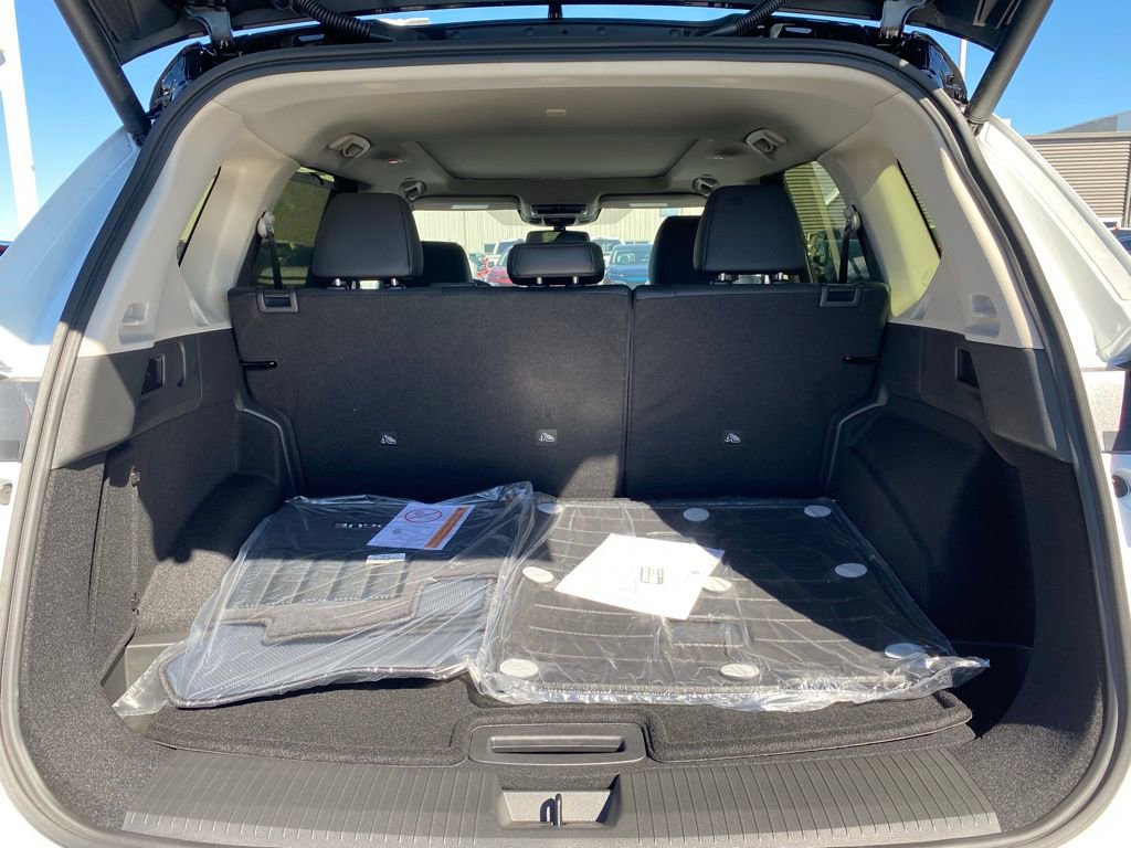 New 2026 Nissan Rogue Platinum w/ Platinum Premium Package image 37