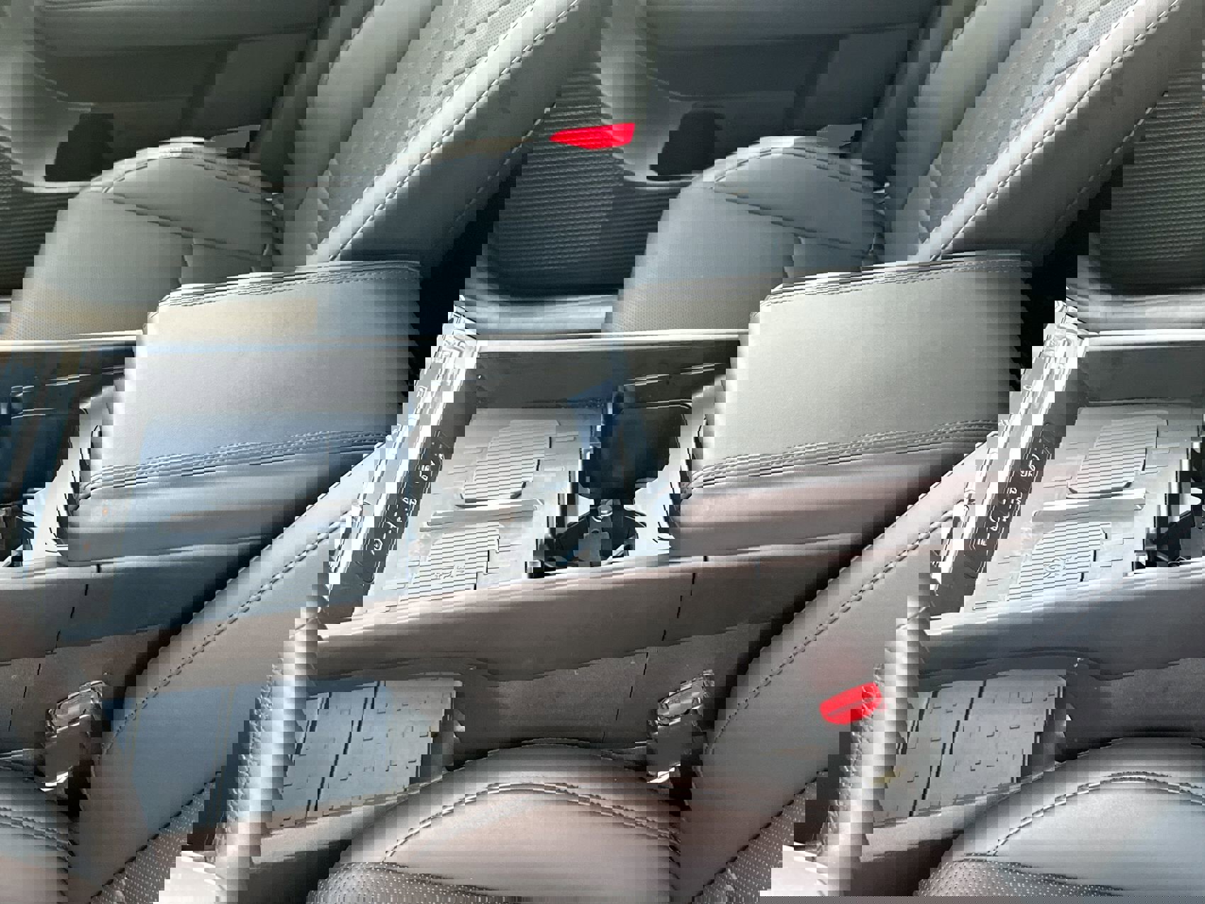 Used 2025 Hyundai Santa Fe SEL image 19