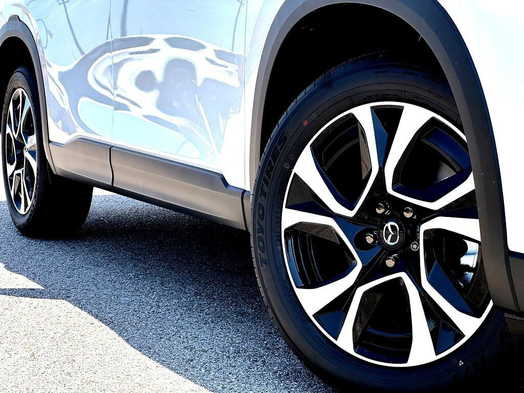 New 2026 MAZDA CX-5 Preferred AWD/4WD image 2