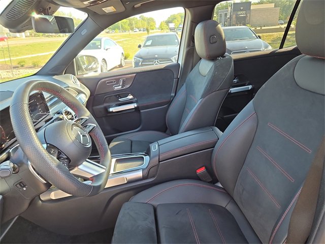 New 2024 Mercedes-Benz GLB 250 4MATIC image 27