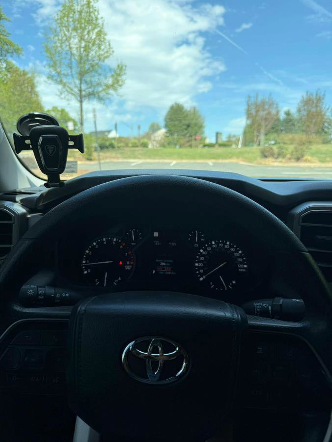 Used 2024 Toyota Tundra SR5 w/ SR5 Convenience Package AWD/4WD image 14