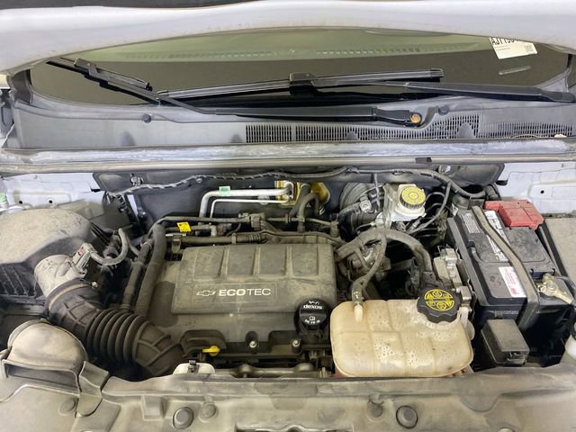 Used 2019 Chevrolet Trax LT w/ LT Convenience Package FWD image 10