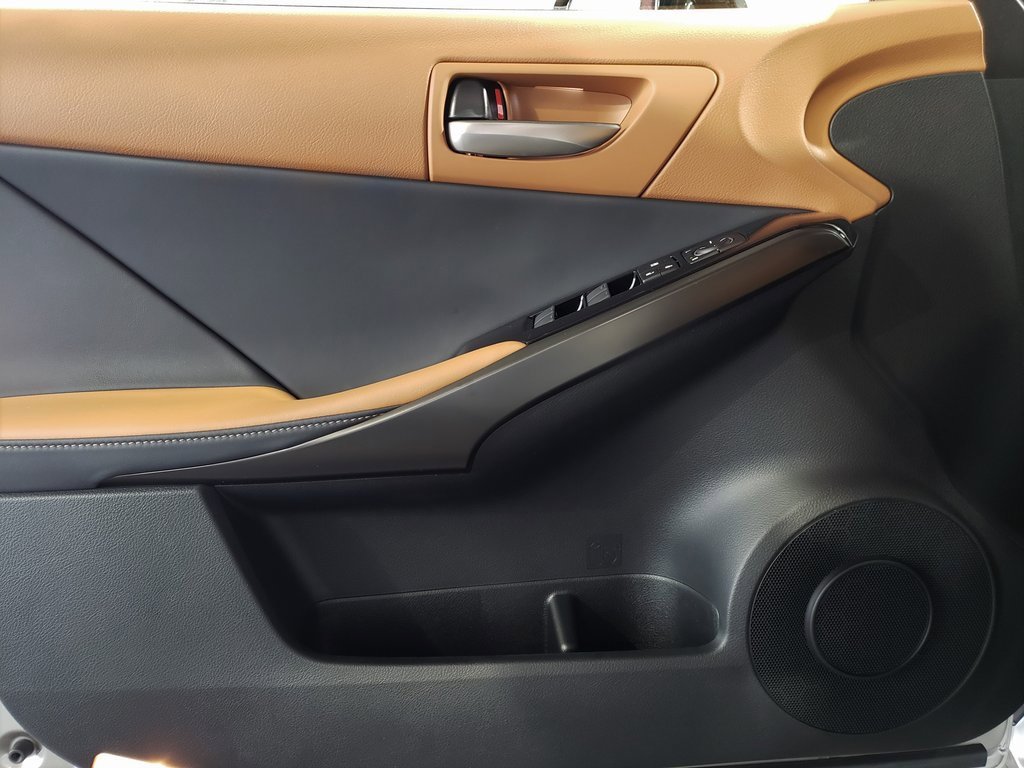 New 2025 Lexus IS 300 image 12