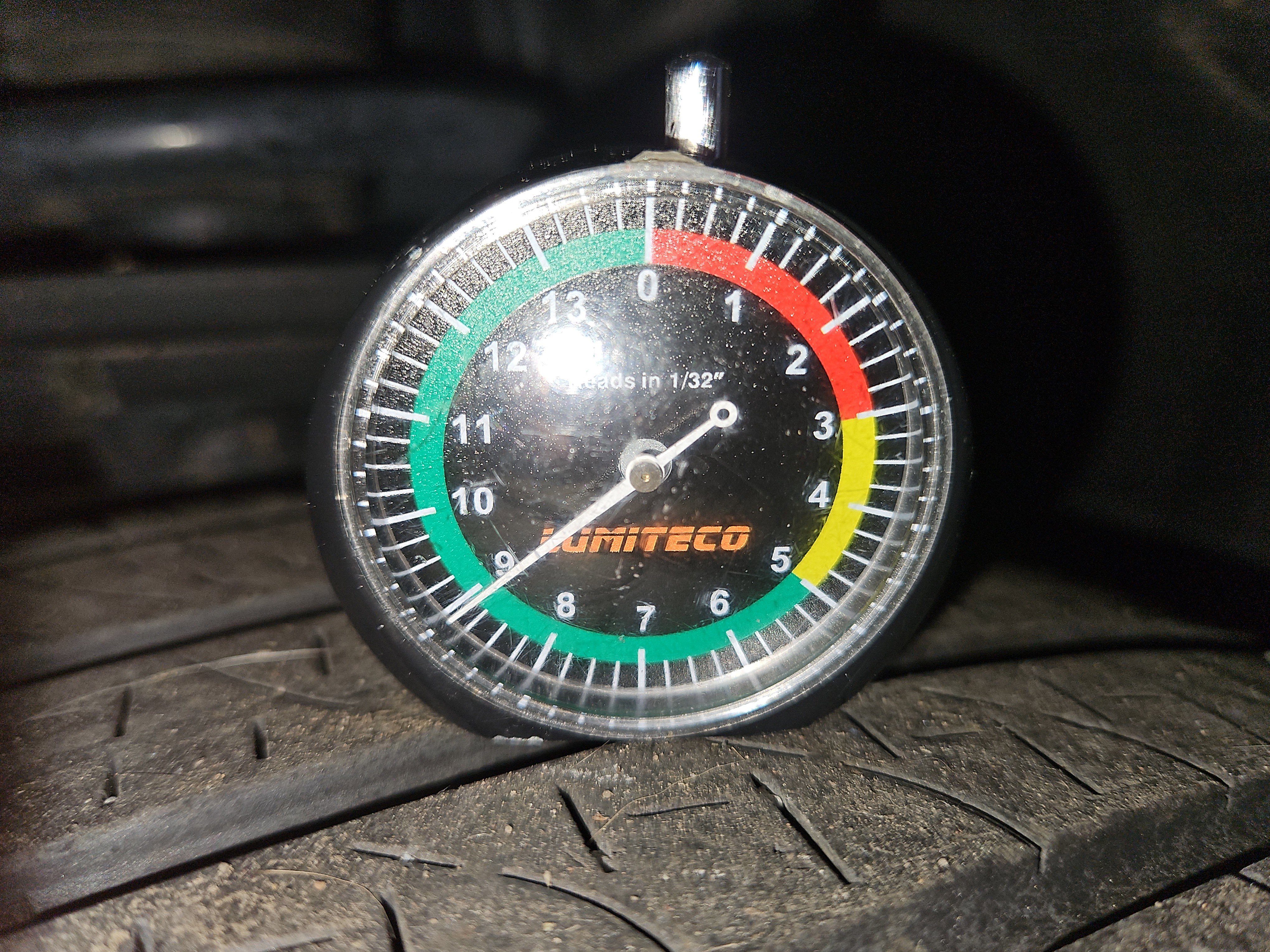 Used 2023 Ford Explorer Limited image 26