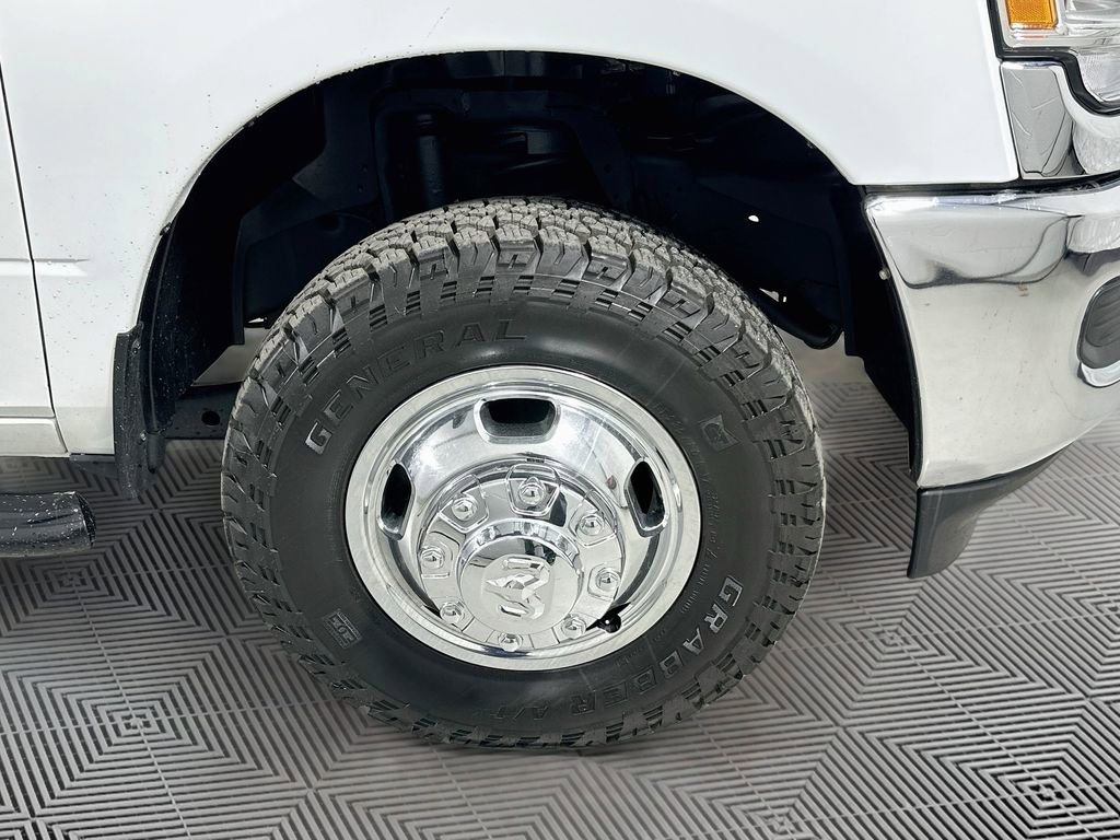 Used 2024 RAM 3500 SLT w/ Quick Order Package 2YG SLT AWD/4WD image 20