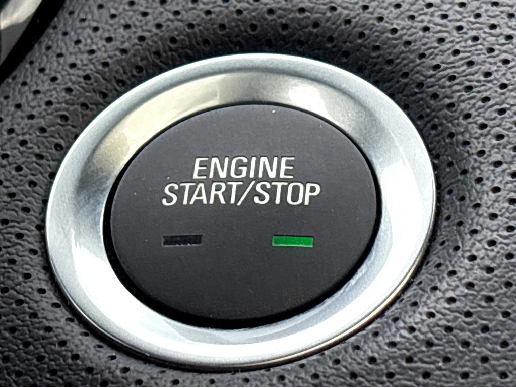 Certified 2025 Cadillac XT5 Premium Luxury image 7