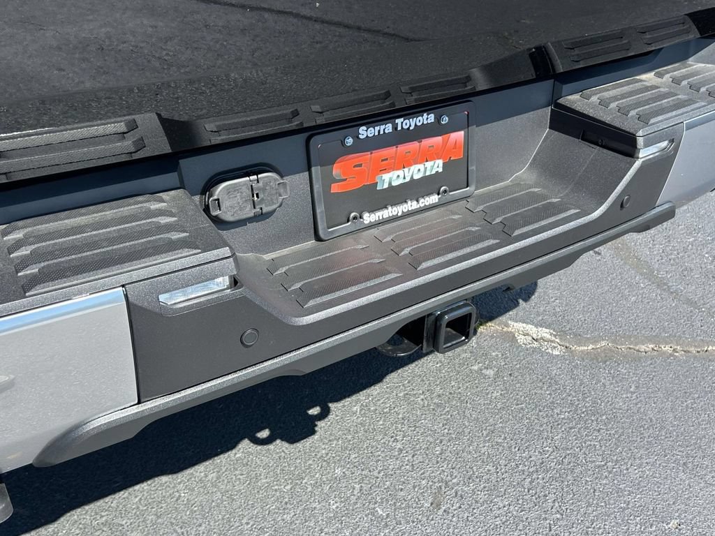 New 2026 Toyota Tundra Limited AWD/4WD image 12
