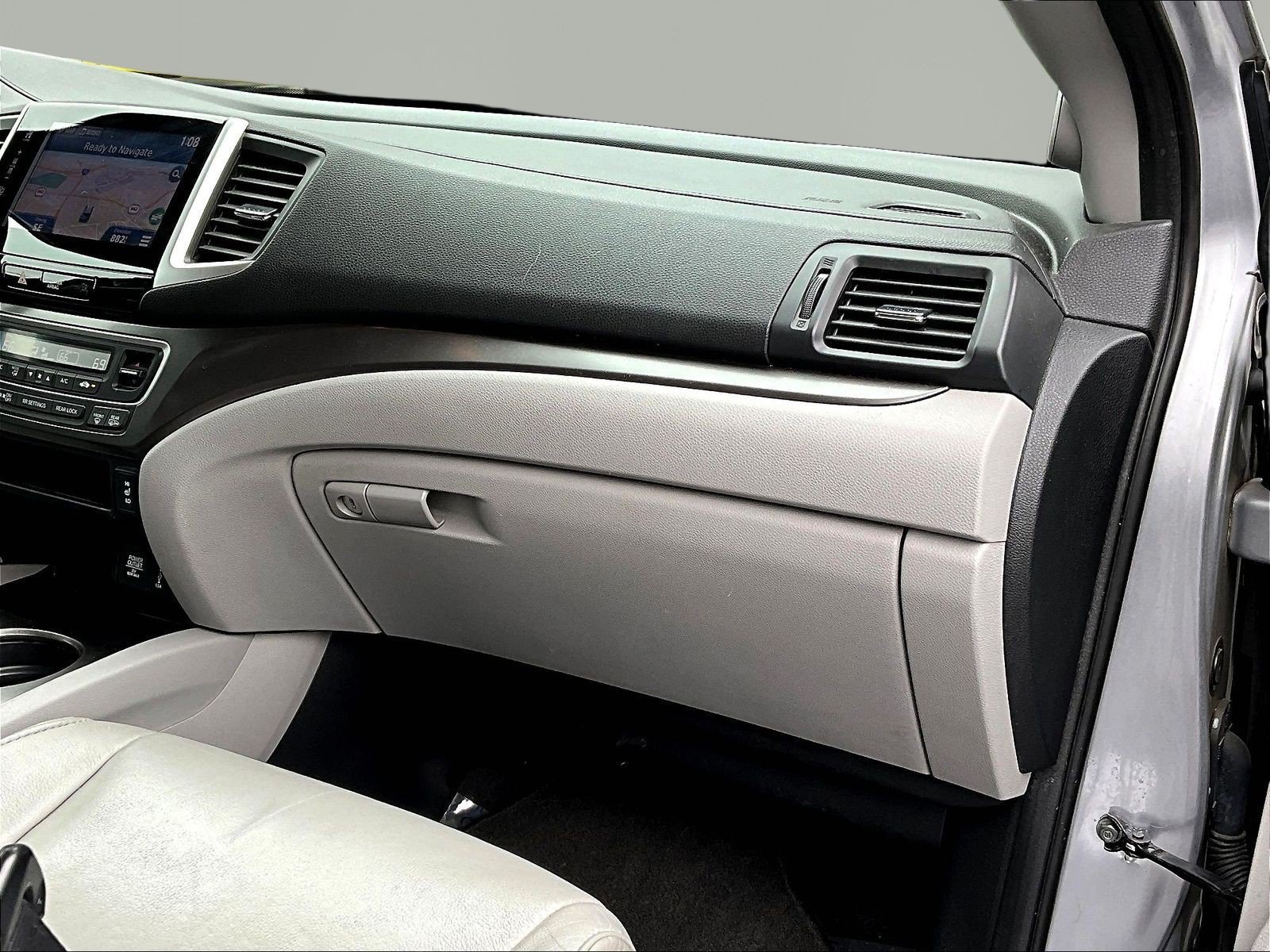 Used 2017 Honda Pilot EX-L image 27