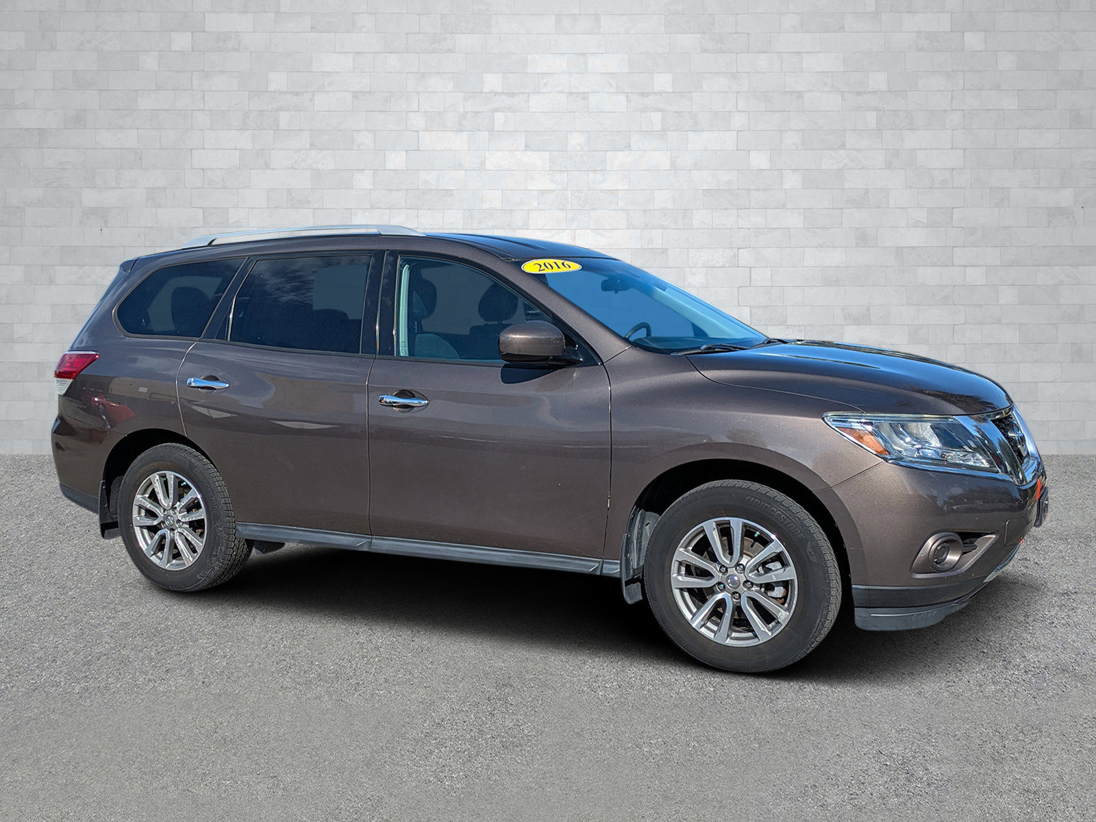 Used 2016 Nissan Pathfinder S