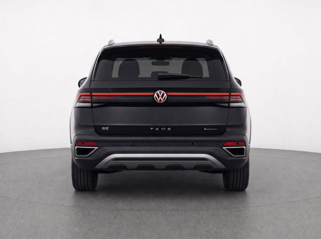 Used 2026 Volkswagen Taos SE AWD/4WD image 7