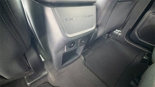 New 2025 Ford Explorer Active image 17
