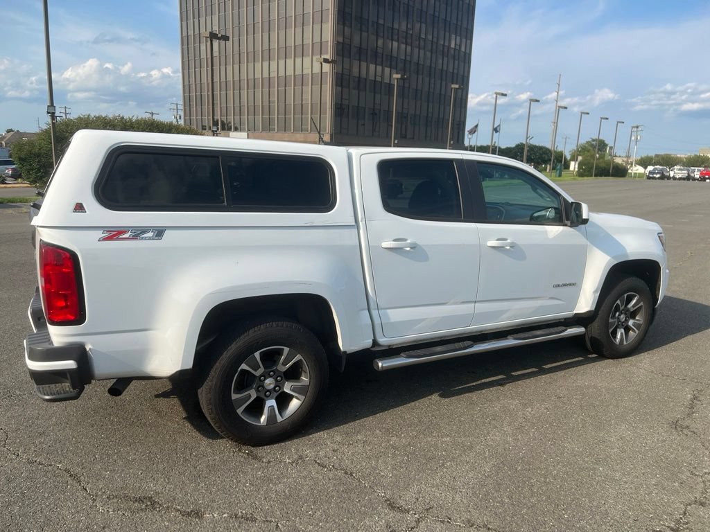 Used 2019 Chevrolet Colorado Z71 AWD/4WD image 3