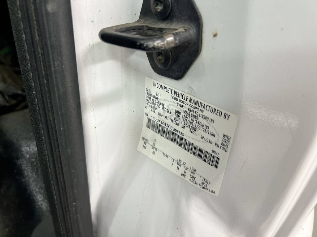 Used 2012 Ford F550 2WD Regular Cab Super Duty w/ Payload Upgrade Pkg image 19