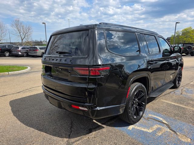 Used 2024 Jeep Wagoneer Series II w/ Convenience Group I AWD/4WD image 4