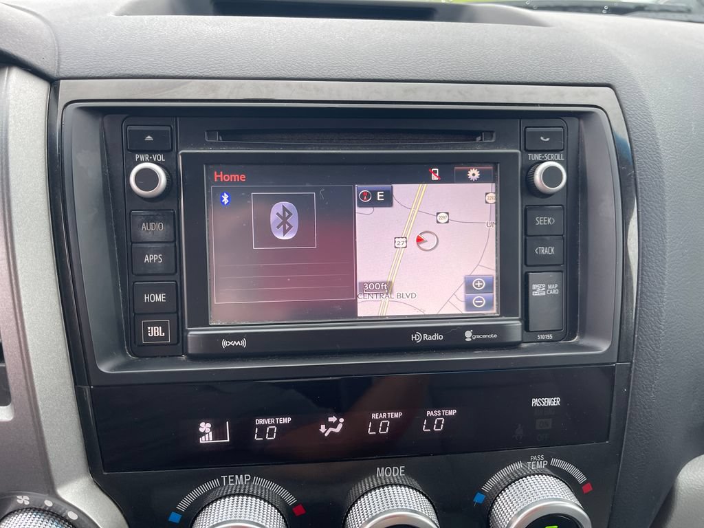 Used 2016 Toyota Sequoia Platinum AWD/4WD image 21