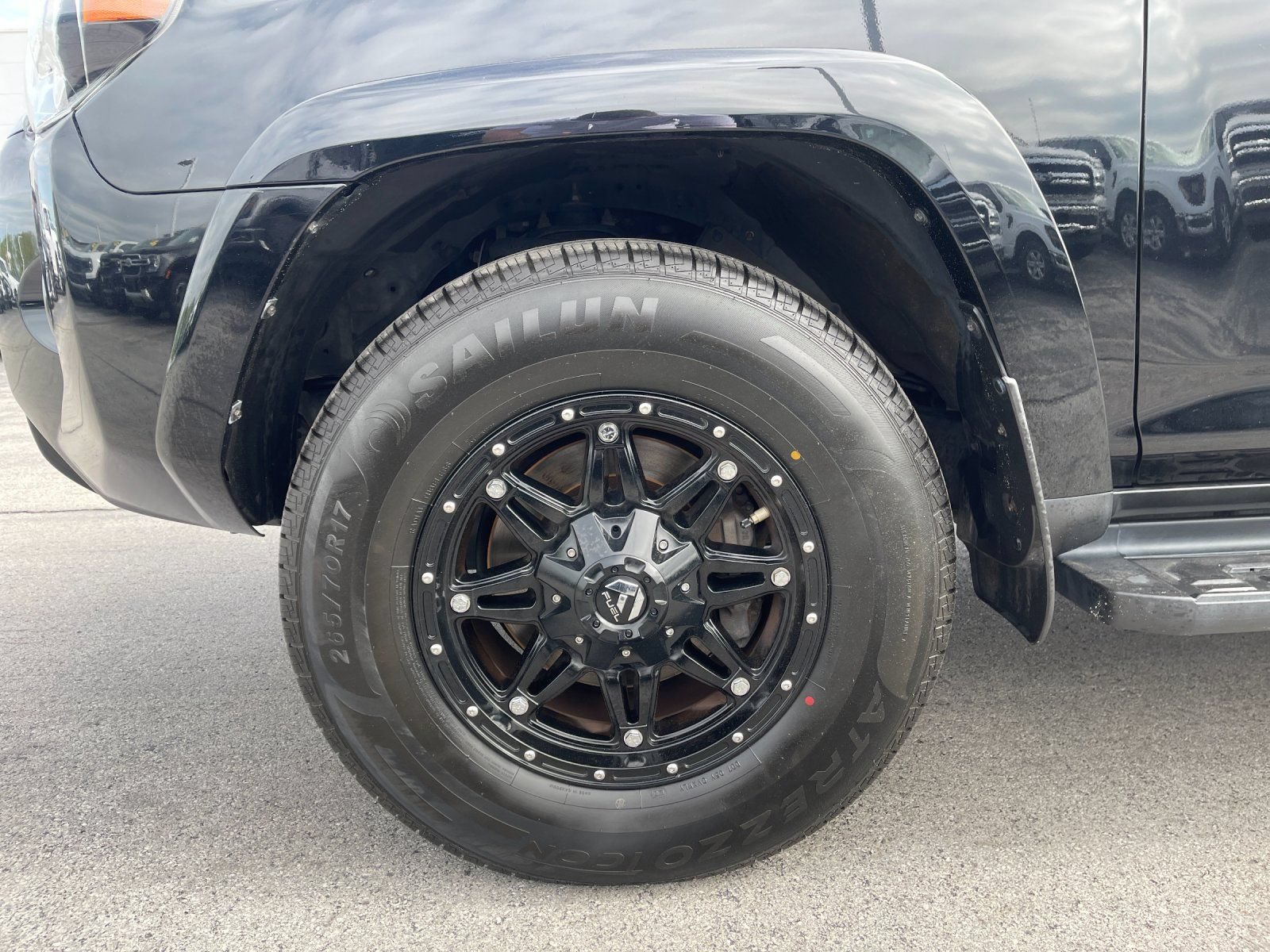 Used 2019 Toyota 4Runner SR5 AWD/4WD image 33