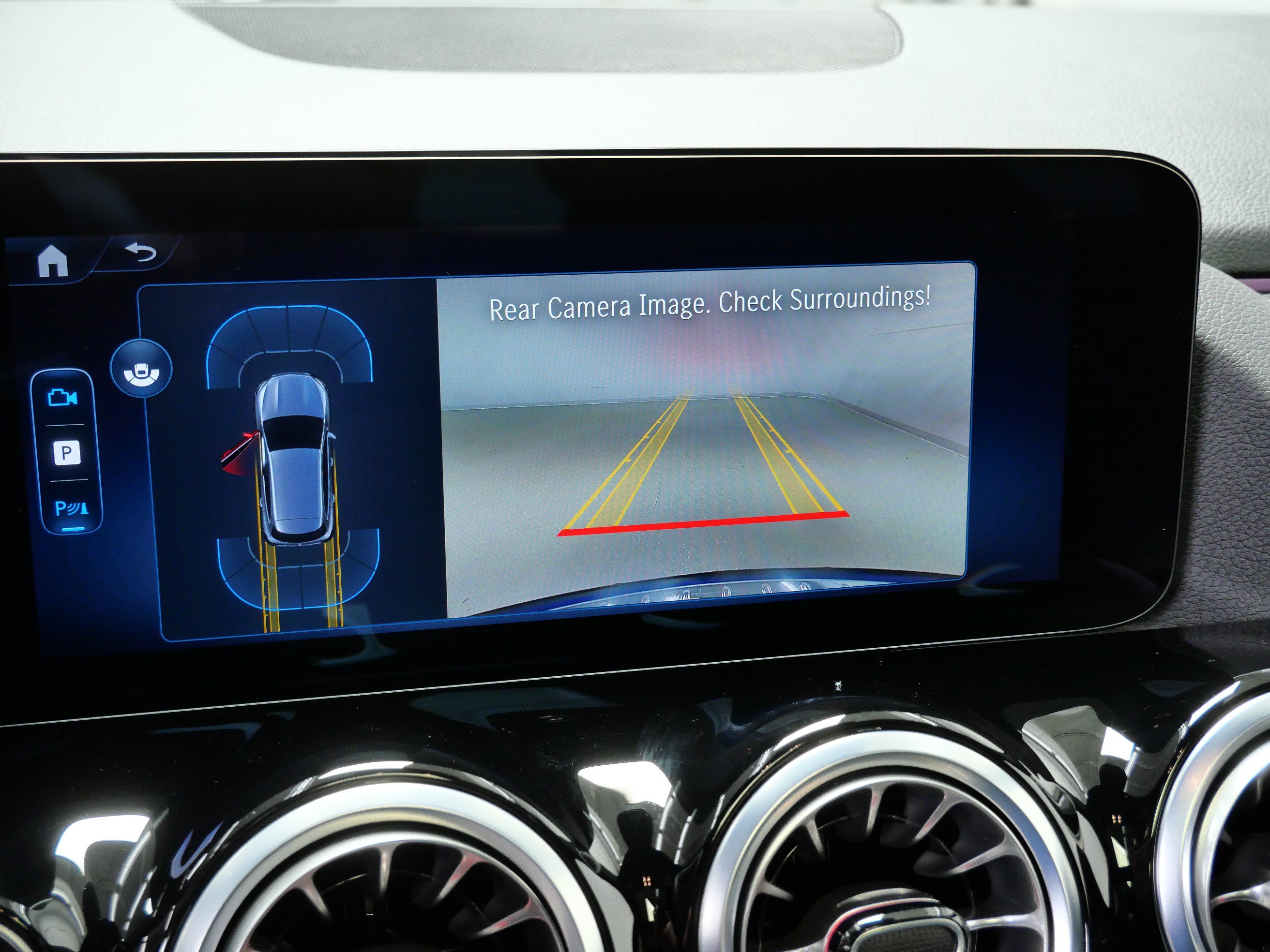 Certified 2025 Mercedes-Benz GLA 250 4MATIC image 30