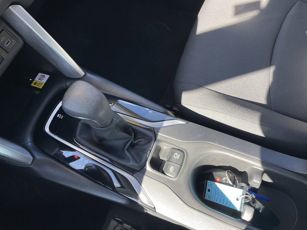 Used 2023 Toyota Corolla Cross LE w/ Moonroof Package image 21