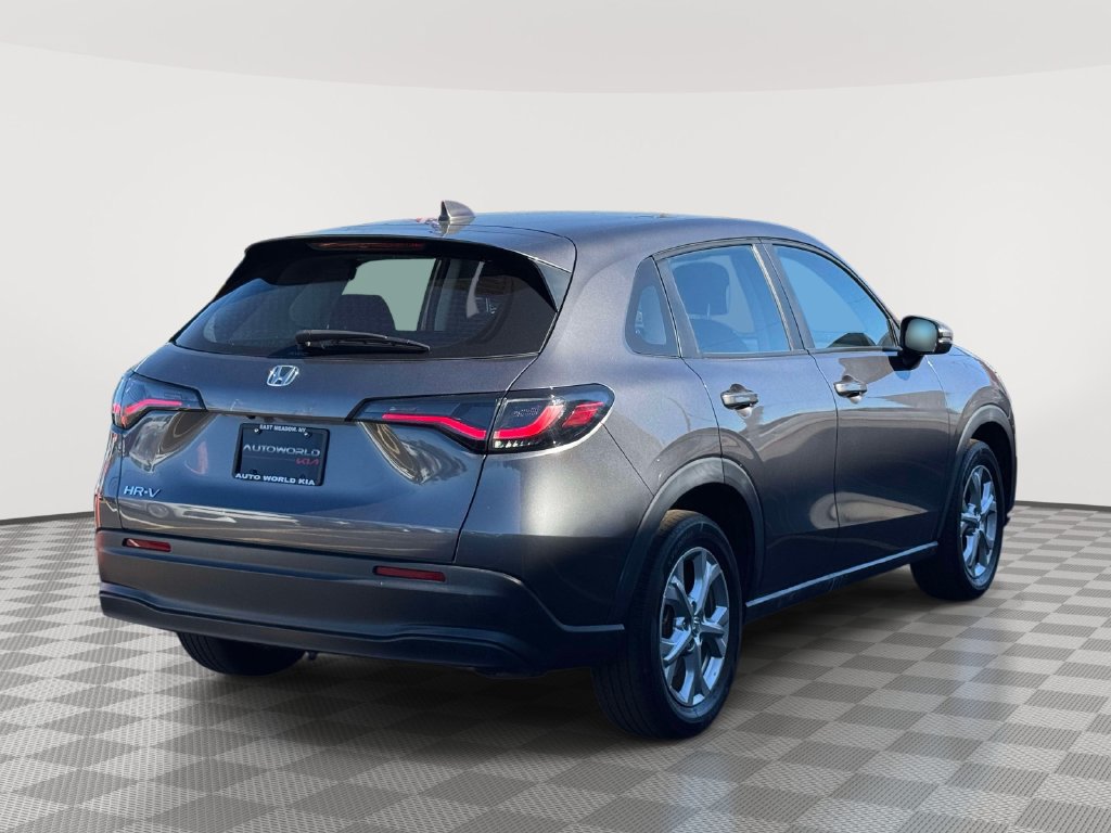 Used 2024 Honda HR-V LX image 6