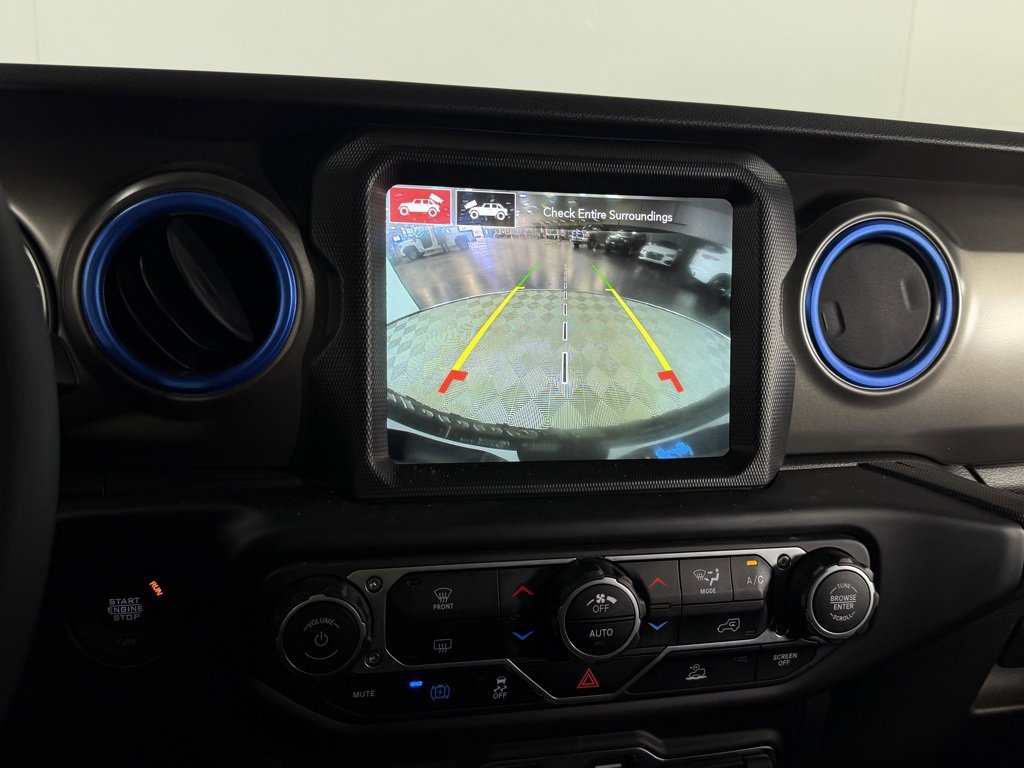 Certified 2023 Jeep Wrangler Unlimited Rubicon 4xe image 17