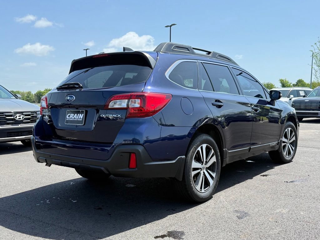 Used 2018 Subaru Outback 2.5i Limited AWD/4WD image 5