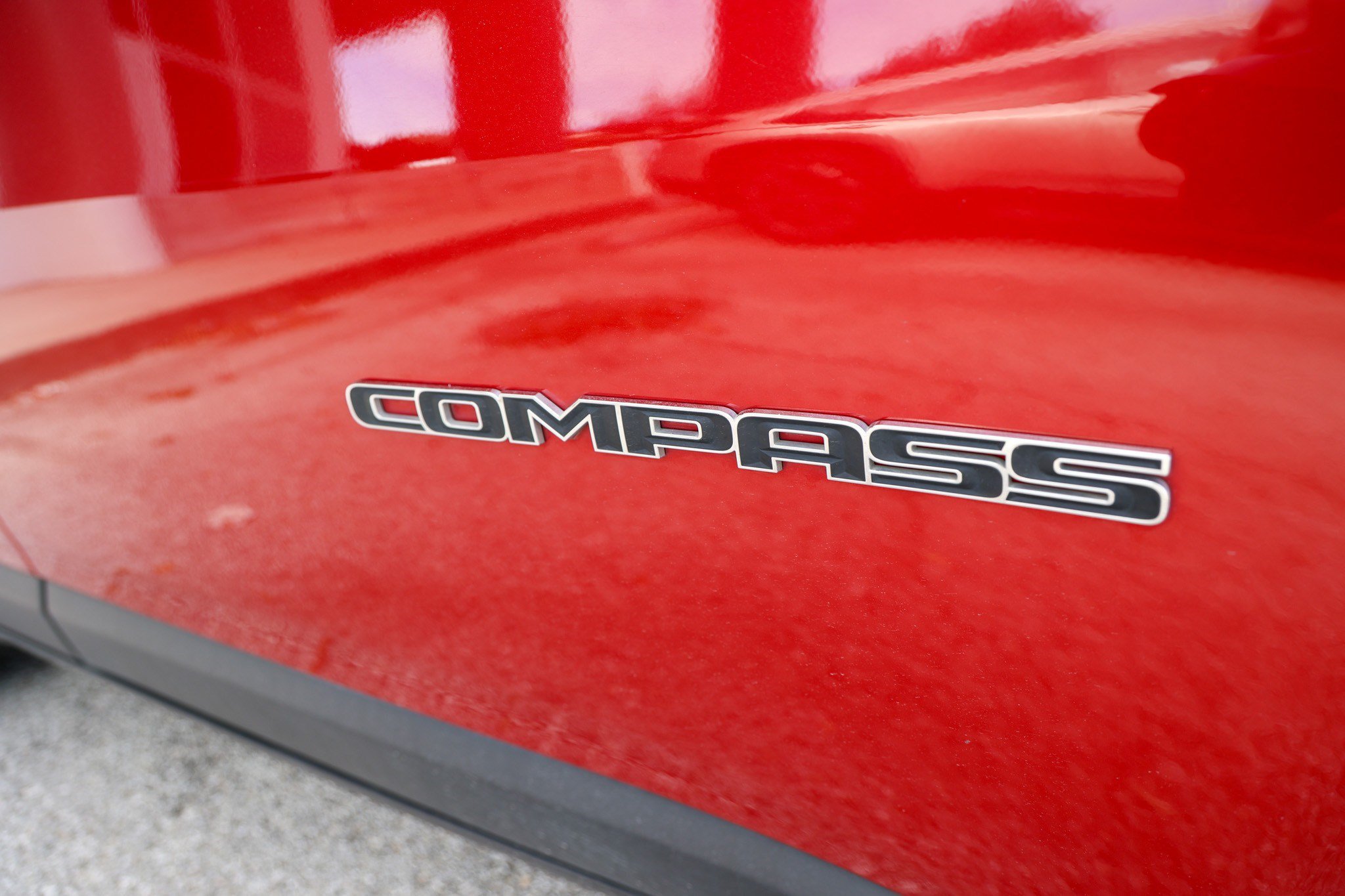 Used 2025 Jeep Compass Limited AWD/4WD image 11