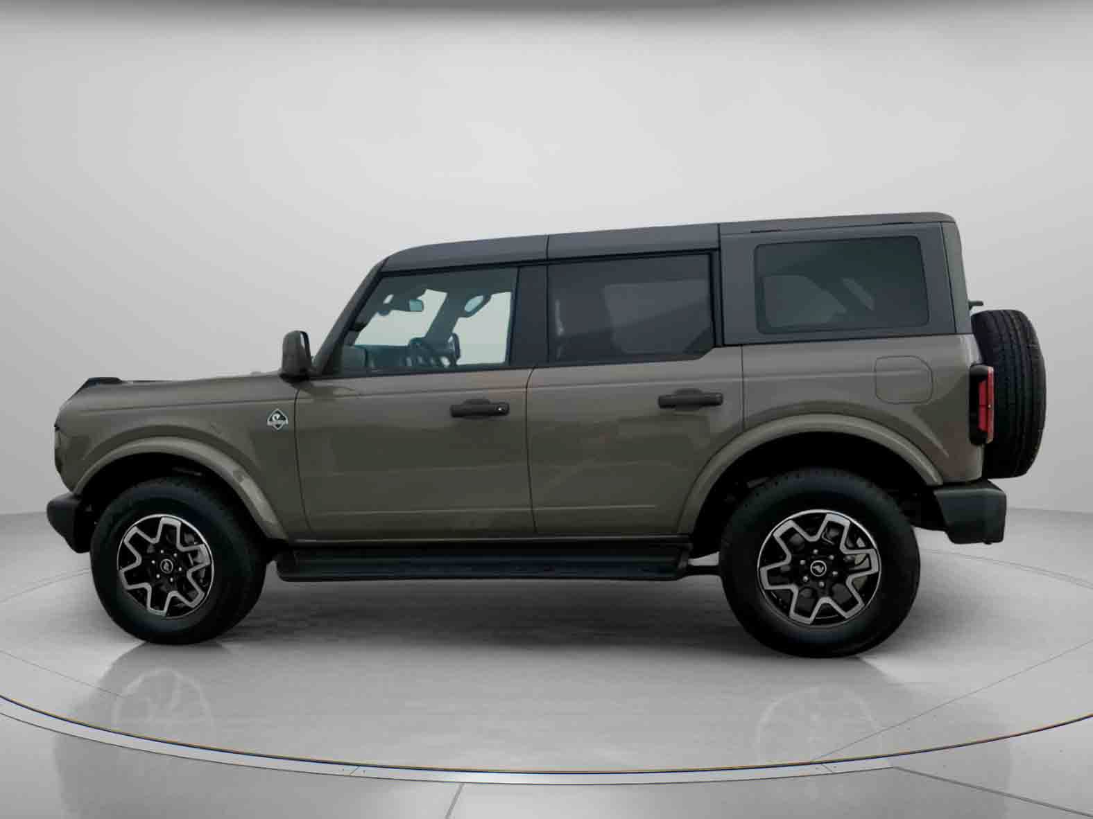 New 2026 Ford Bronco Outer Banks AWD/4WD image 17