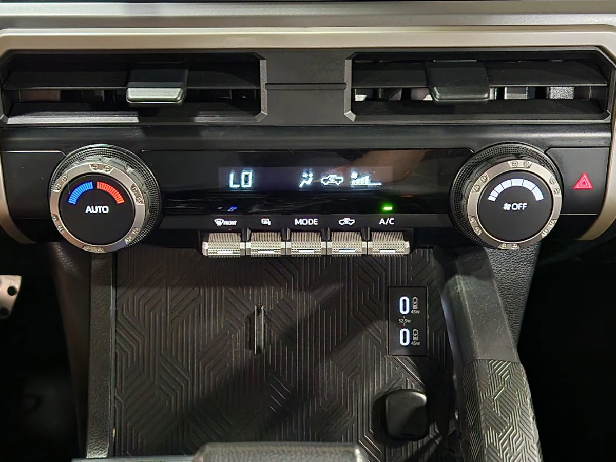 Used 2024 Toyota Tacoma TRD Sport RWD image 39