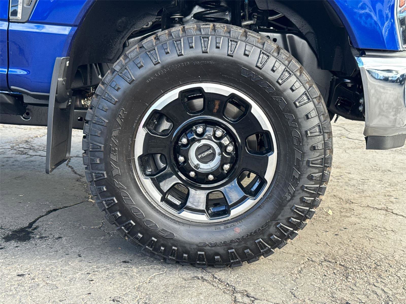 Used 2026 Ford F250 Lariat w/ Tremor Off-Road Package AWD/4WD image 6