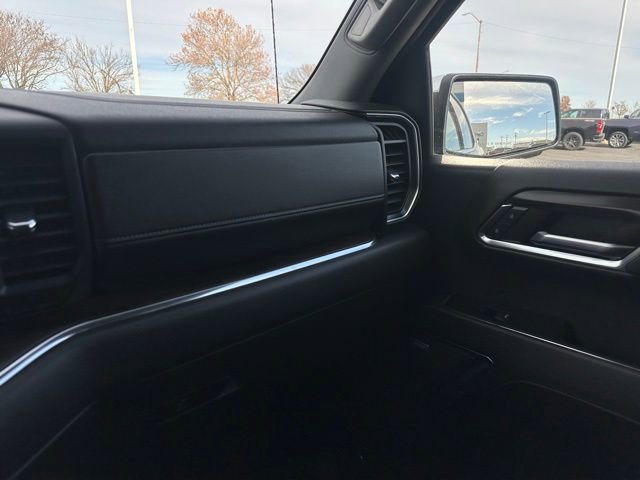 Used 2023 GMC Sierra 1500 SLT image 27