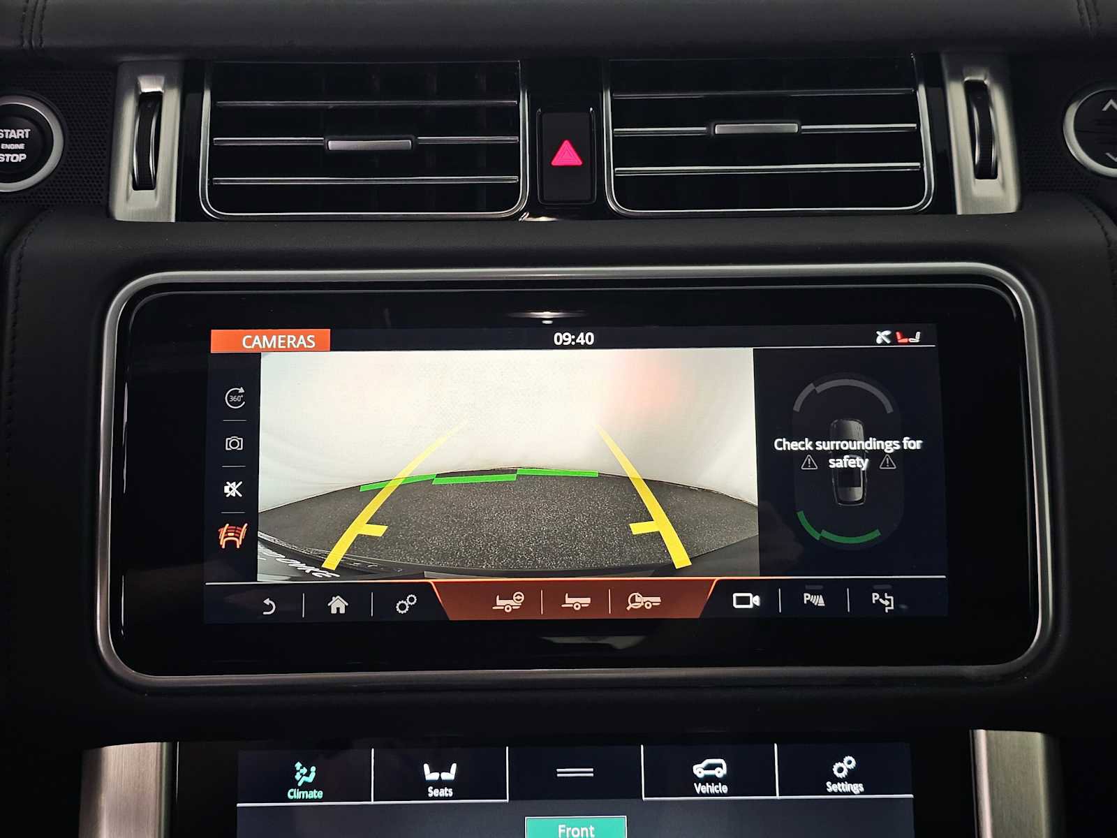 Used 2021 Land Rover Range Rover Long Wheelbase Autobiography image 27