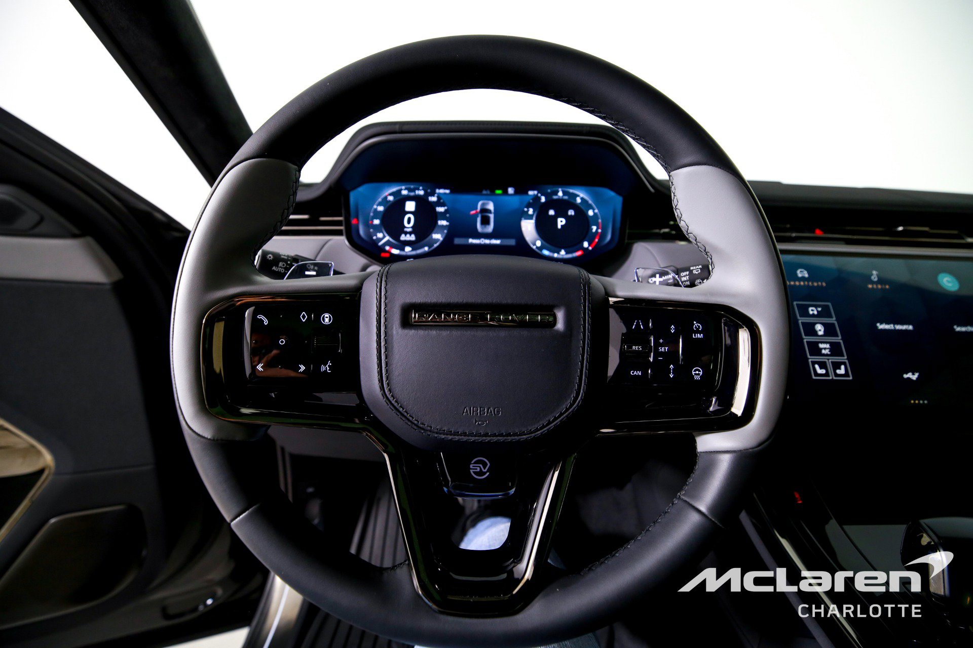 Used 2025 Land Rover Range Rover Sport SV Edition Two image 13