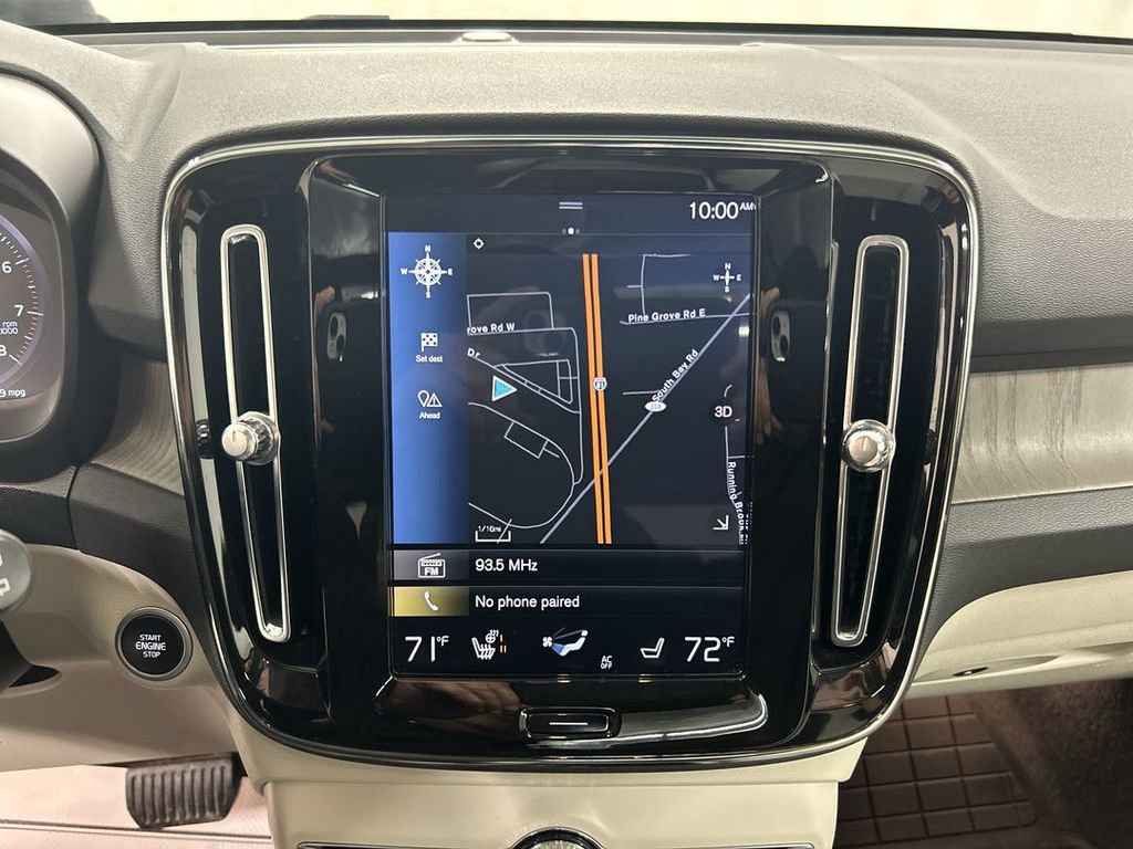 Used 2021 Volvo XC40 T5 Inscription w/ Advanced Package image 16