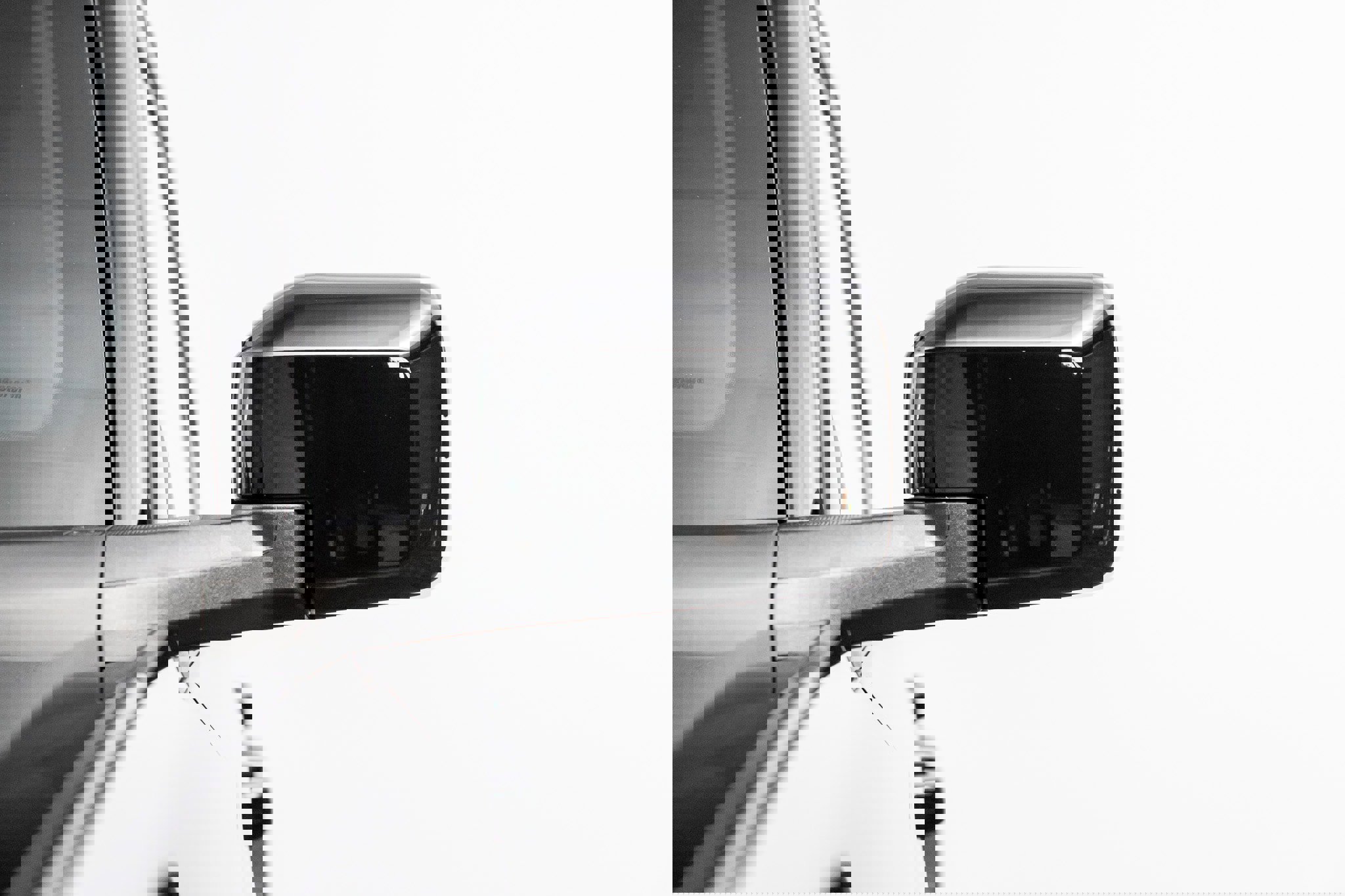 Used 2025 Ford Bronco Outer Banks image 8